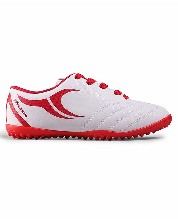 Pine Active Lace Up Football Shoes With Logo Design - White