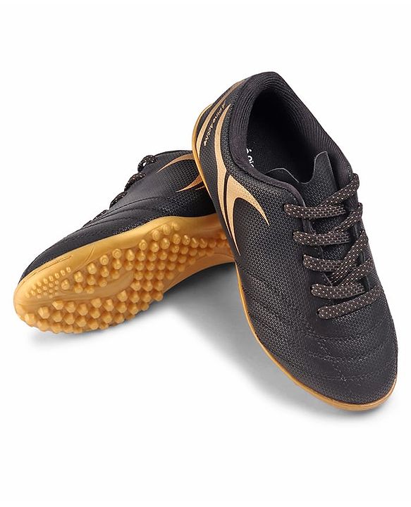 Pine Active Lace Up Football Shoes With Logo Design - White