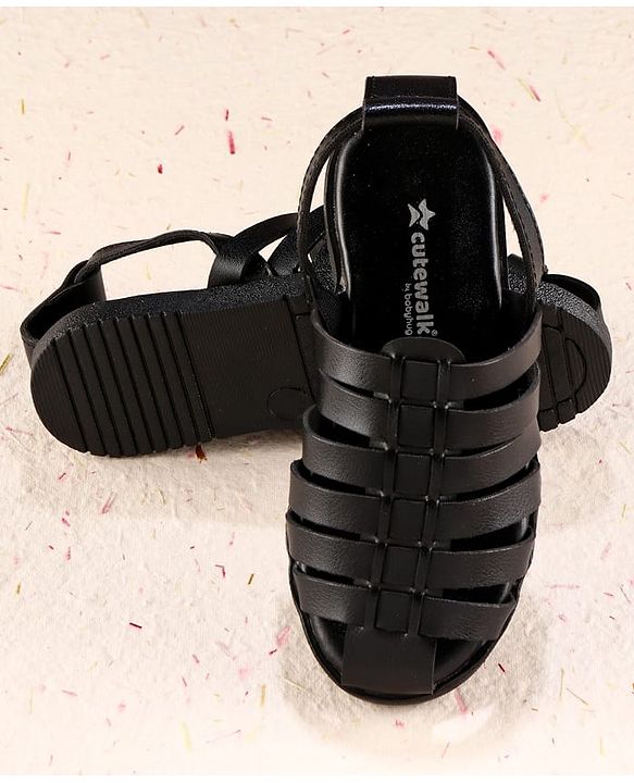 Cute Walk by Babyhug Velcro Closure Solid Mojaris - Black