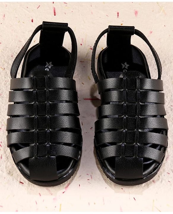 Cute Walk by Babyhug Velcro Closure Solid Mojaris - Black