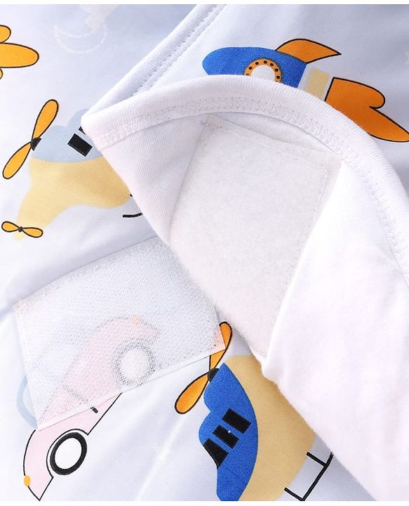 Babyhug 100% Cotton Hooded Quilted Wrapper Penguin Print - Blue| Travel Friendly| Washable and Easy to Maintain| Breathable Fabric| Velcro Closure| Warm and Cozy| New Born Gifting Option