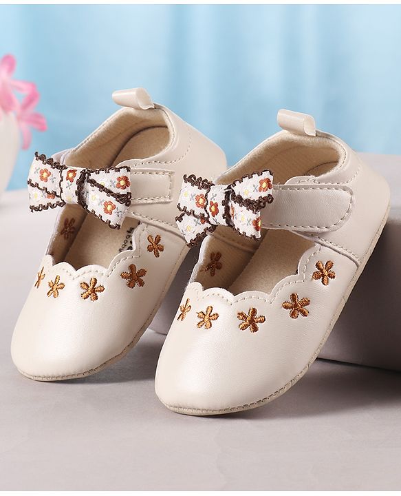 Cute Walk by Babyhug Velcro Closure Booties with Floral Embroidery & Bow Applique - Peach