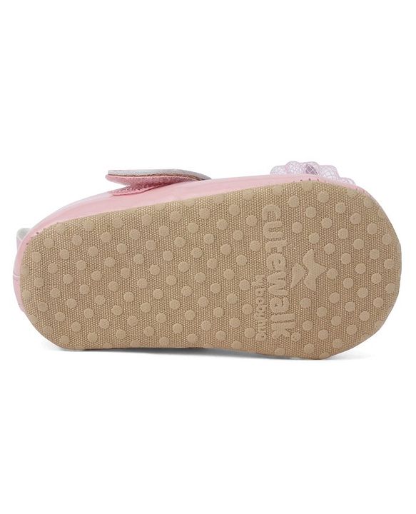 Cute Walk by Babyhug Booties With Bow Applique - Pink