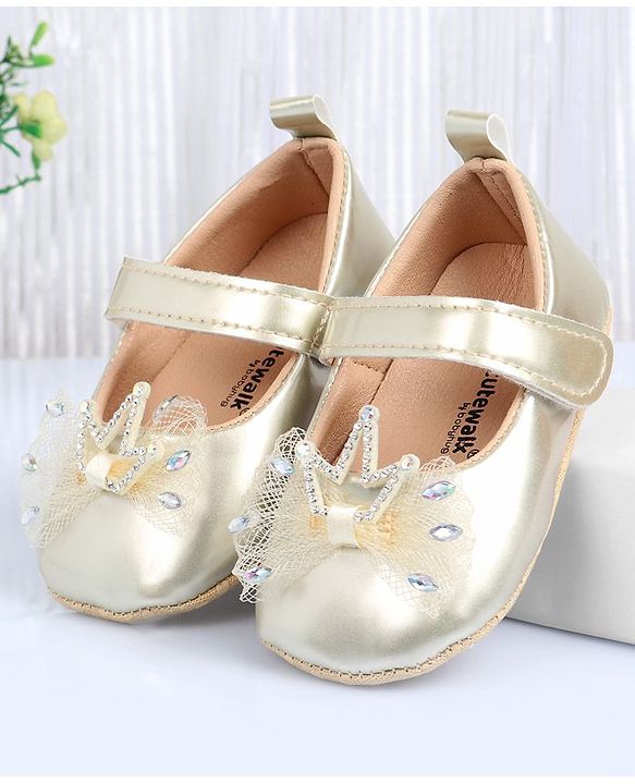 Cute Walk by Babyhug Booties With Bow Applique - Pink