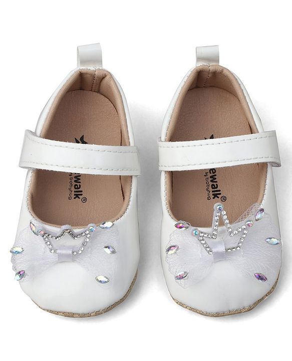Cute Walk by Babyhug Booties With Bow Applique - Pink