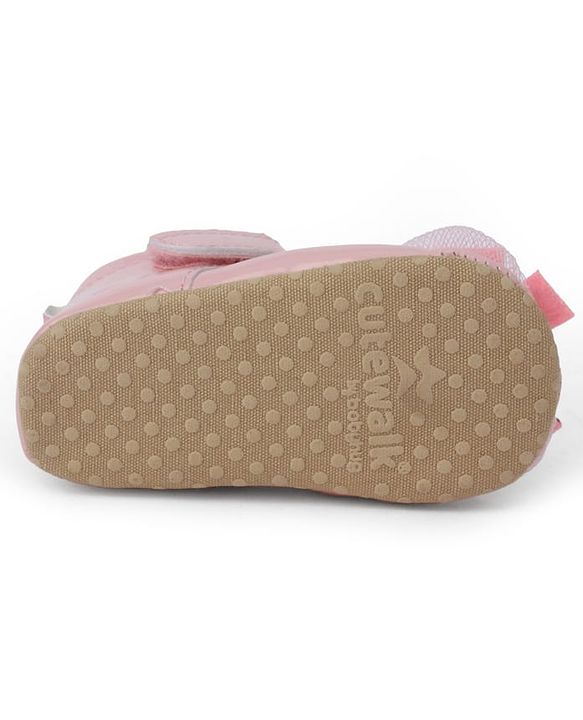 Cute Walk by Babyhug Booties With Bow Applique - Pink
