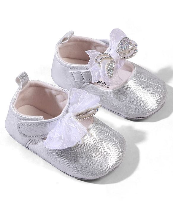 Cute Walk by Babyhug Velcro Closure Booties with Bow Applique - Pink