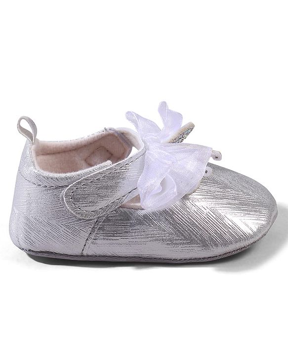 Cute Walk by Babyhug Velcro Closure Booties with Bow Applique - Pink