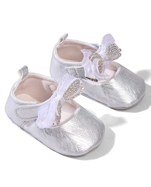 Cute Walk by Babyhug Velcro Closure Booties with Bow Applique - Pink