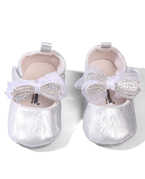 Cute Walk by Babyhug Velcro Closure Booties with Bow Applique - Pink