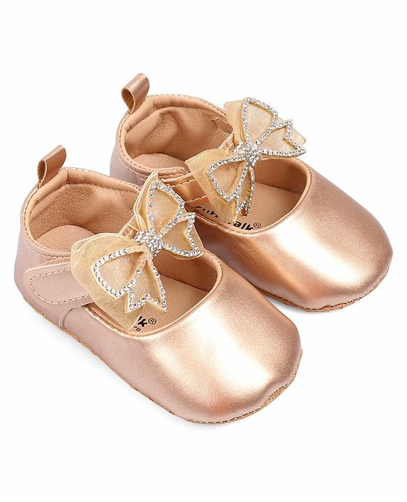 Cute Walk by Babyhug Booties With Bow Applique - Rose Gold