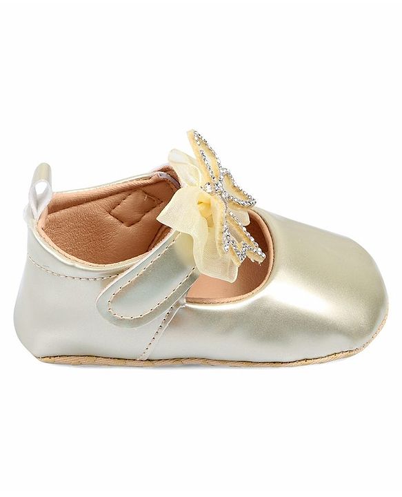 Cute Walk by Babyhug Booties With Bow Applique - Rose Gold