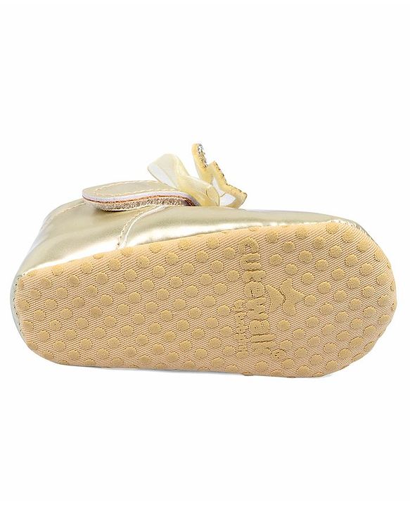 Cute Walk by Babyhug Booties With Bow Applique - Rose Gold