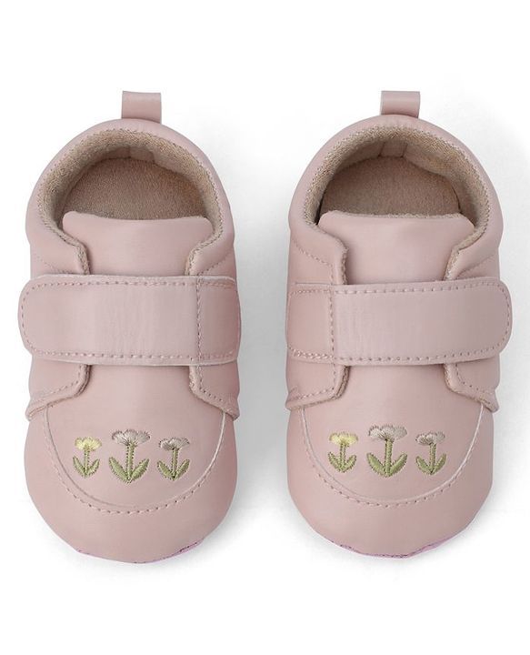 Cute Walk by Babyhug Booties With Floral Embriodery - Pink