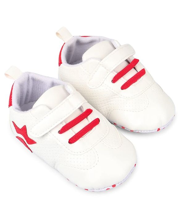 Cute Walk by Babyhug Velcro Closure Booties with Star Applique - Pink & White