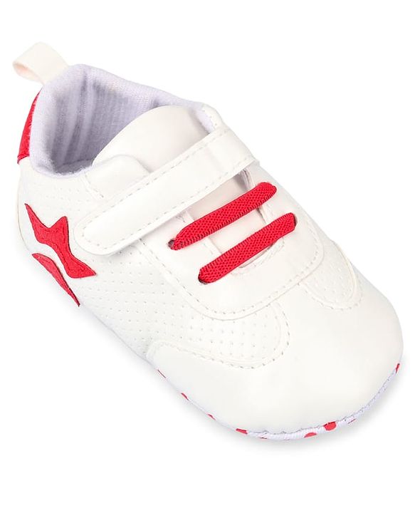 Cute Walk by Babyhug Velcro Closure Booties with Star Applique - Pink & White