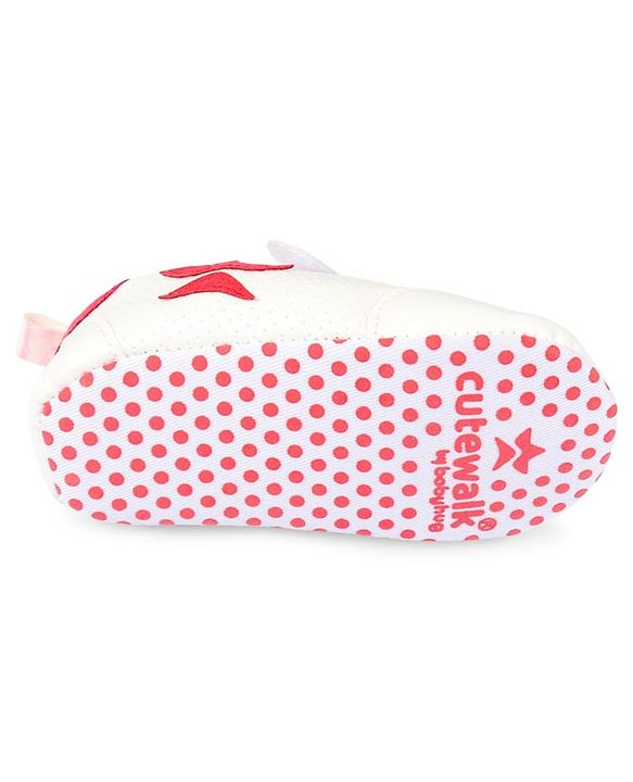 Cute Walk by Babyhug Velcro Closure Booties with Star Applique - Pink & White