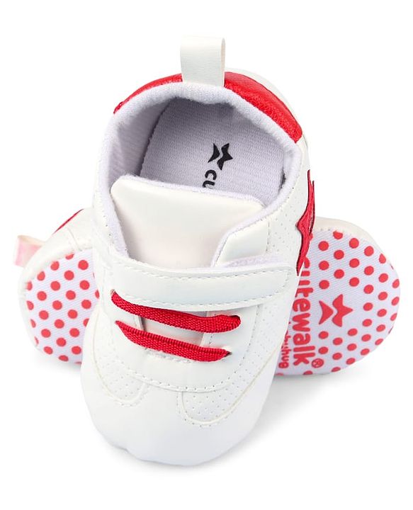 Cute Walk by Babyhug Velcro Closure Booties with Star Applique - Pink & White