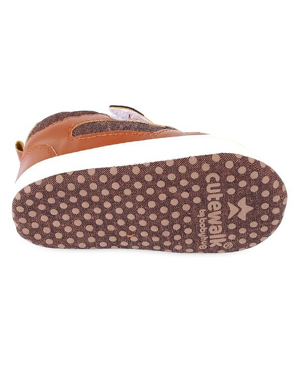Cute Walk by Babyhug Velcro Closure Booties - Brown
