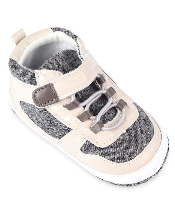 Cute Walk by Babyhug Velcro Closure Booties - Brown