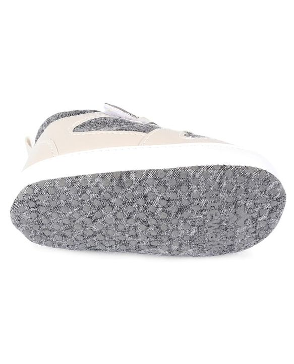 Cute Walk by Babyhug Velcro Closure Booties - Brown