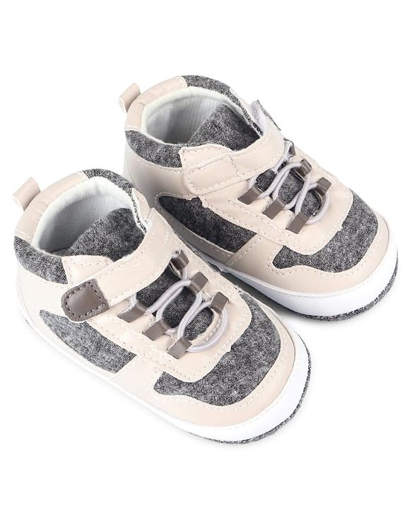 Cute Walk by Babyhug Velcro Closure Booties - Brown