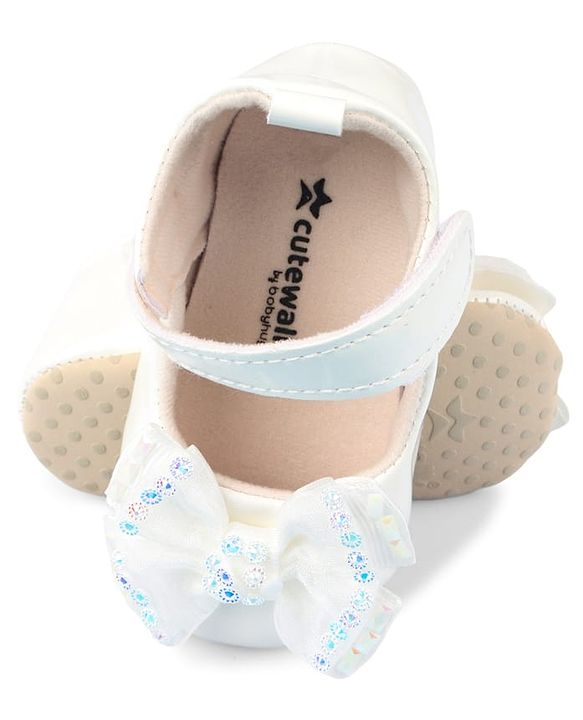 Cute Walk by Babyhug Velcro Closure Booties With Bow Applique - White