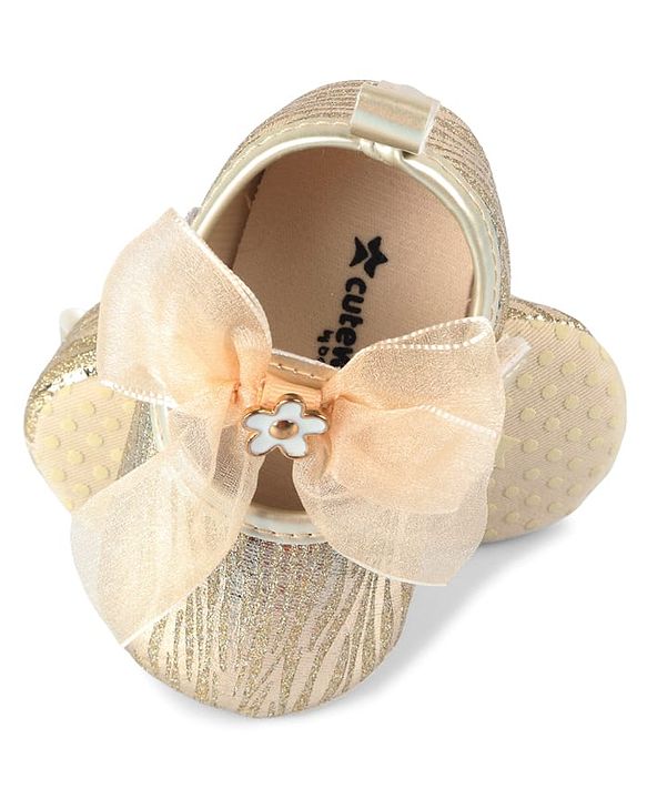 Cute Walk by Babyhug Velcro Closure Booties with Bow Applique - Golden