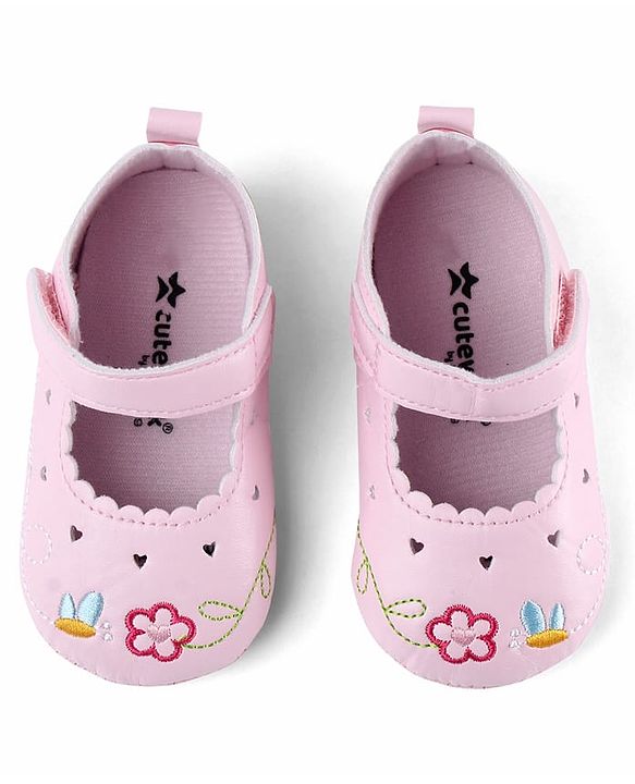 Cute Walk by Babyhug Velcro Closure Booties with Embroidery - White