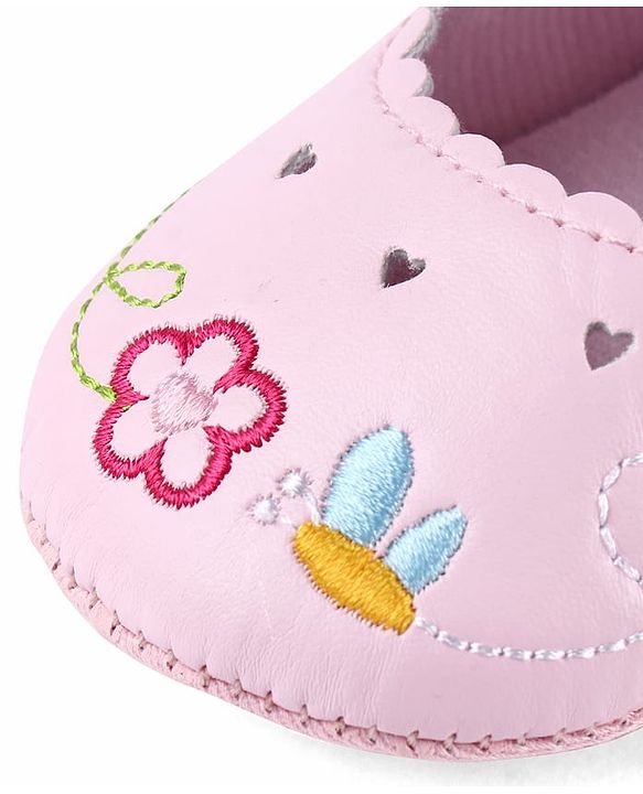 Cute Walk by Babyhug Velcro Closure Booties with Embroidery - White