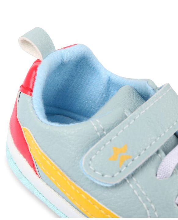 Cute Walk by Babyhug Velcro Closure Solid Booties - Blue