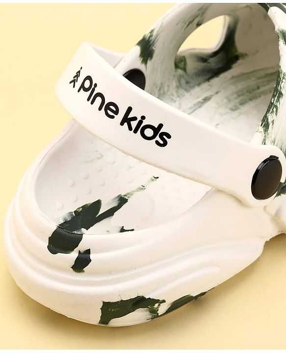 Pine Kids Back Strap Closure Abstract Printed Clogs - White & Green