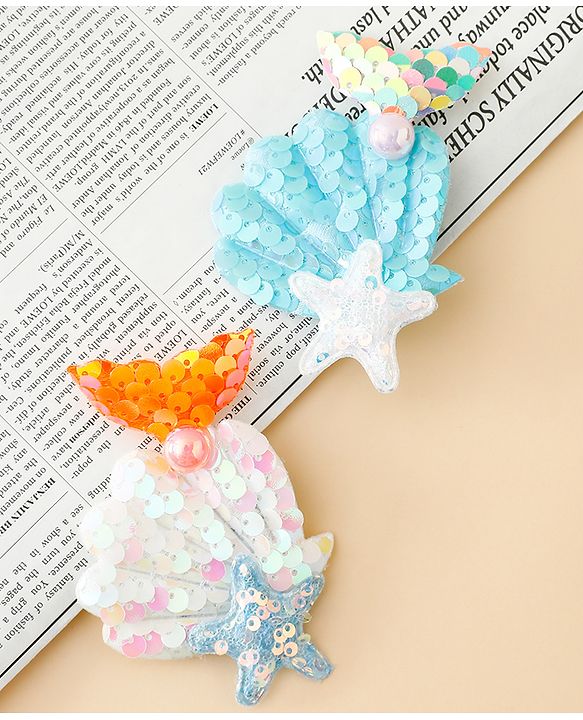 Babyhug Hair Pins And Clips With Sequin and Pearls Pack of 2 - Multicolor