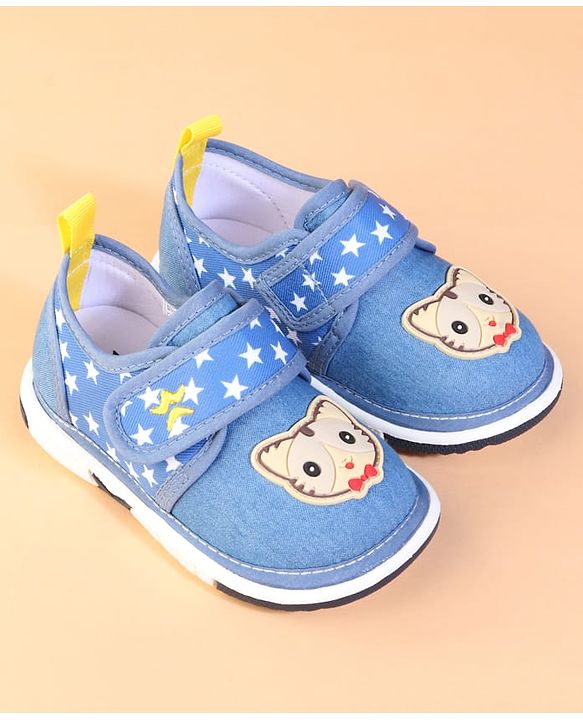 Cute Walk by Babyhug Velcro Closuer Casual Shoes With Star Print & Cat Applique - Blue