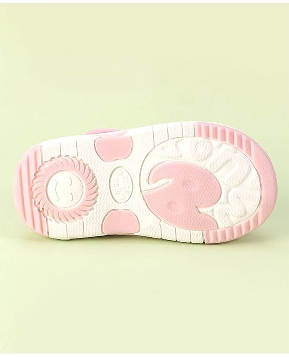Cute Walk by Babyhug Velcro Closure Sandals with Bow Applique & Heart Print - Pink