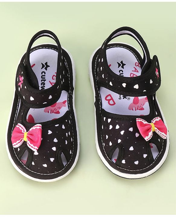 Cute Walk by Babyhug Velcro Closure Sandals with Bow Applique & Heart Print - Pink