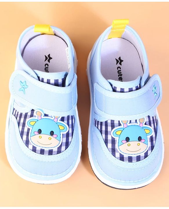 Cute Walk by Babyhug Velcro Closure Checks Casual Shoes With Cow Applique - Light Blue