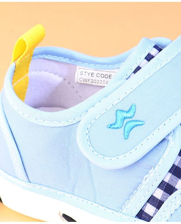 Cute Walk by Babyhug Velcro Closure Checks Casual Shoes With Cow Applique - Light Blue