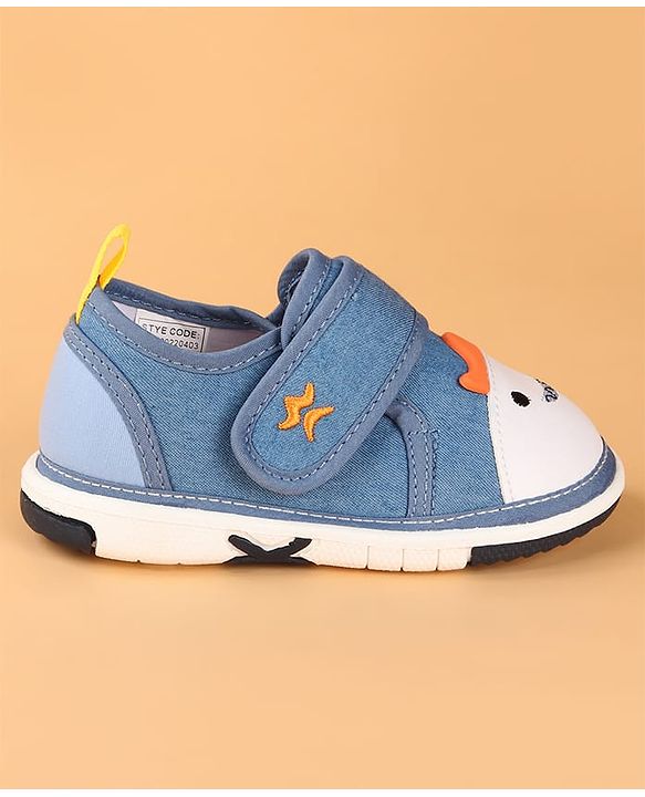 Cute Walk by Babyhug Velcro Closure Casual Shoes with Applique & Embroidery - Blue
