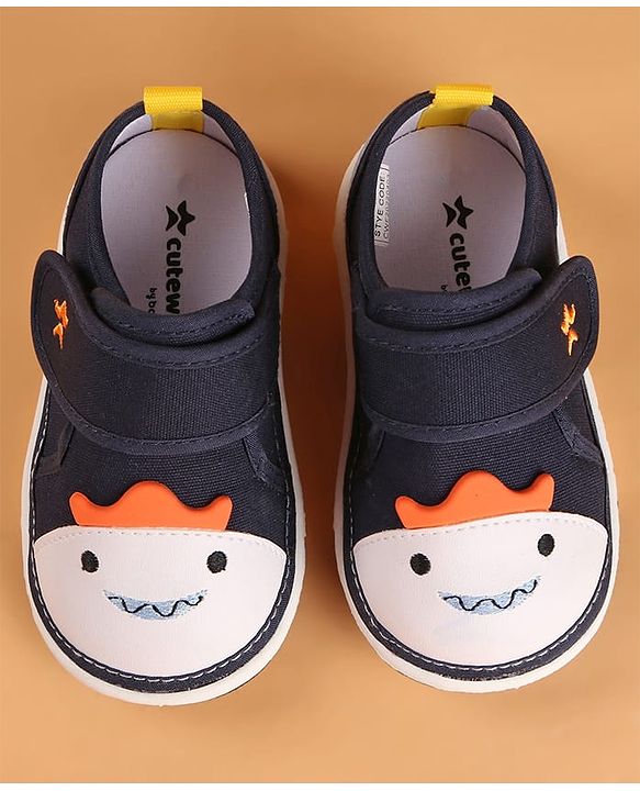 Cute Walk by Babyhug Velcro Closure Casual Shoes with Applique & Embroidery - Blue