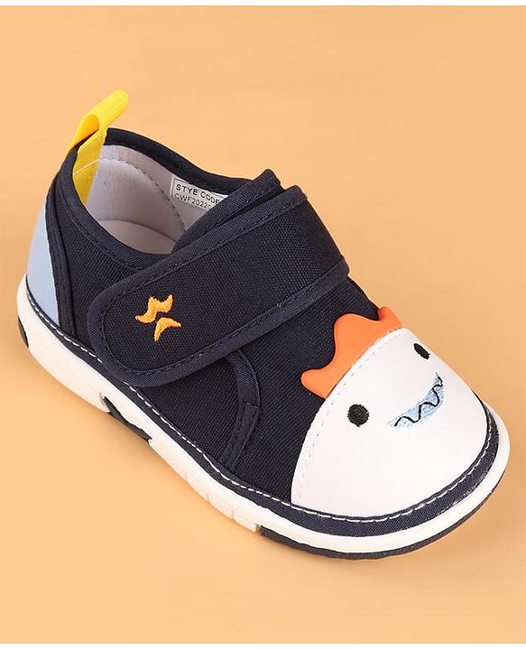 Cute Walk by Babyhug Velcro Closure Casual Shoes with Applique & Embroidery - Blue
