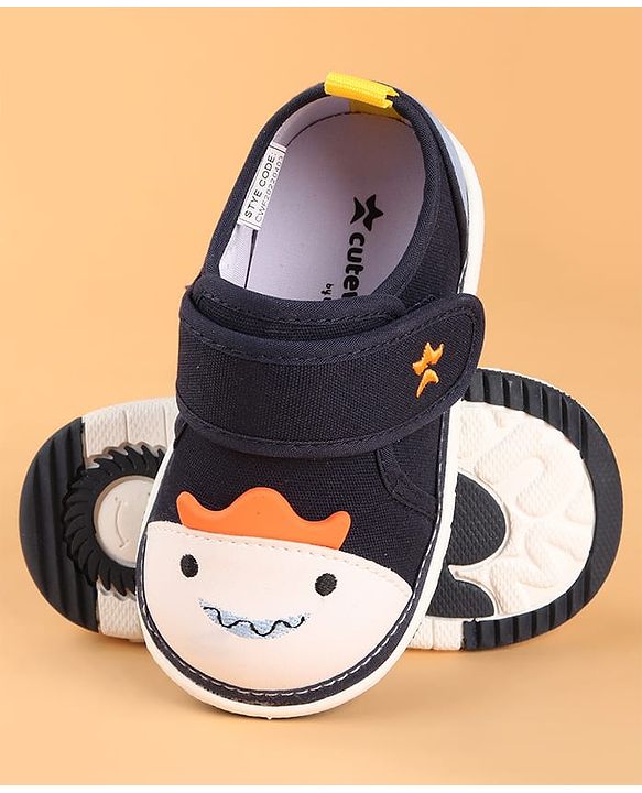 Cute Walk by Babyhug Velcro Closure Casual Shoes with Applique & Embroidery - Blue