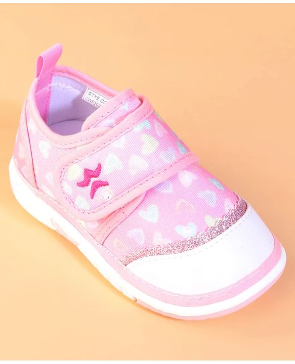 Cute Walk by Babyhug Velcro Closure Casual Shoes With Heart Print - Pink