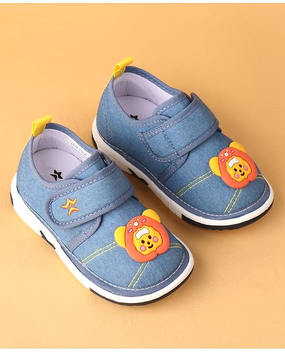 Cute Walk by Babyhug Velcro Closure Casual Shoes With Bear Applique - Royal Blue