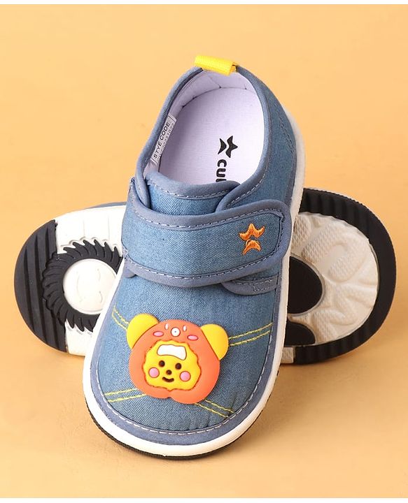 Cute Walk by Babyhug Velcro Closure Casual Shoes With Bear Applique - Royal Blue