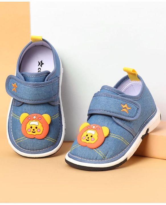 Cute Walk by Babyhug Velcro Closure Casual Shoes With Bear Applique - Royal Blue