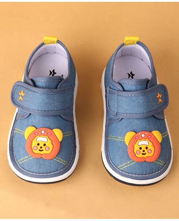 Cute Walk by Babyhug Velcro Closure Casual Shoes With Bear Applique - Royal Blue