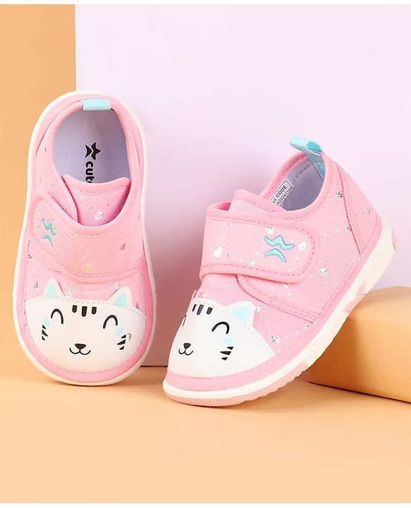 Cute Walk by Babyhug Velcro Closure Casual Shoes with Kitty & Heart Print - Navy Blue