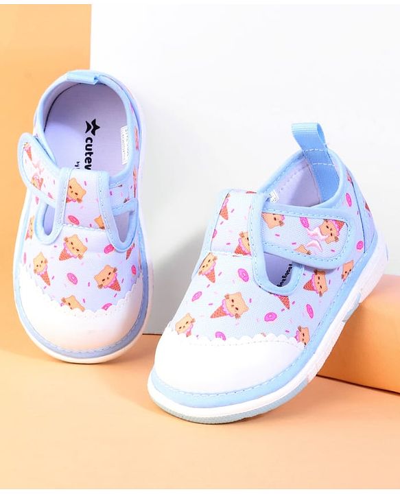 Cute Walk by Babyhug Velcro Closure Casual Shoes With Unicorn Print - Purple