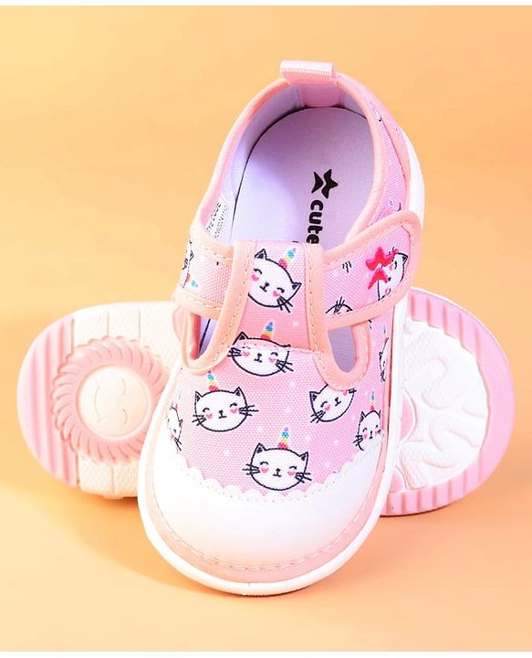 Cute Walk by Babyhug Velcro Closure Casual Shoes With Unicorn Print - Purple
